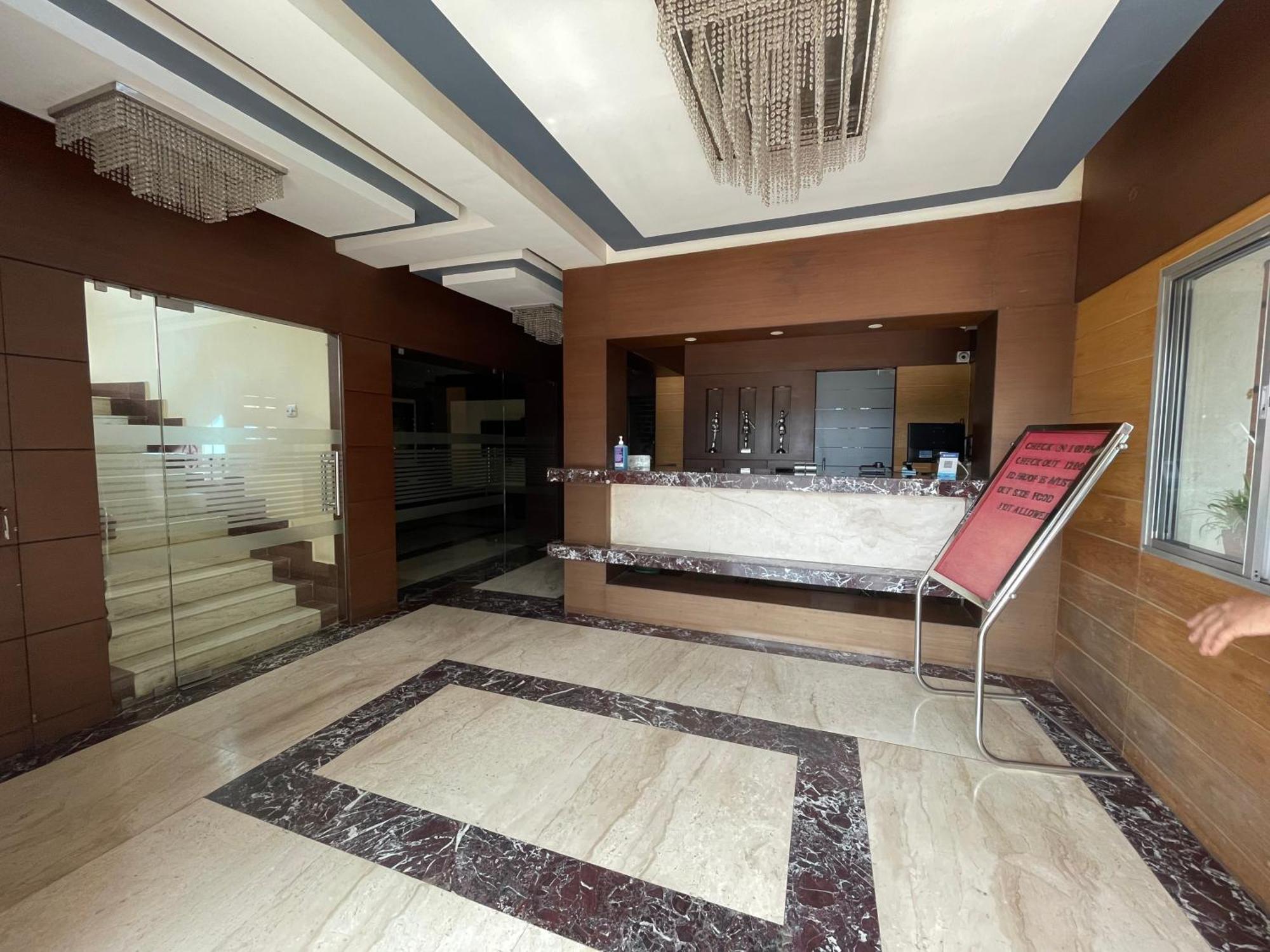 Hotel Royal Bengal بولبور المظهر الخارجي الصورة