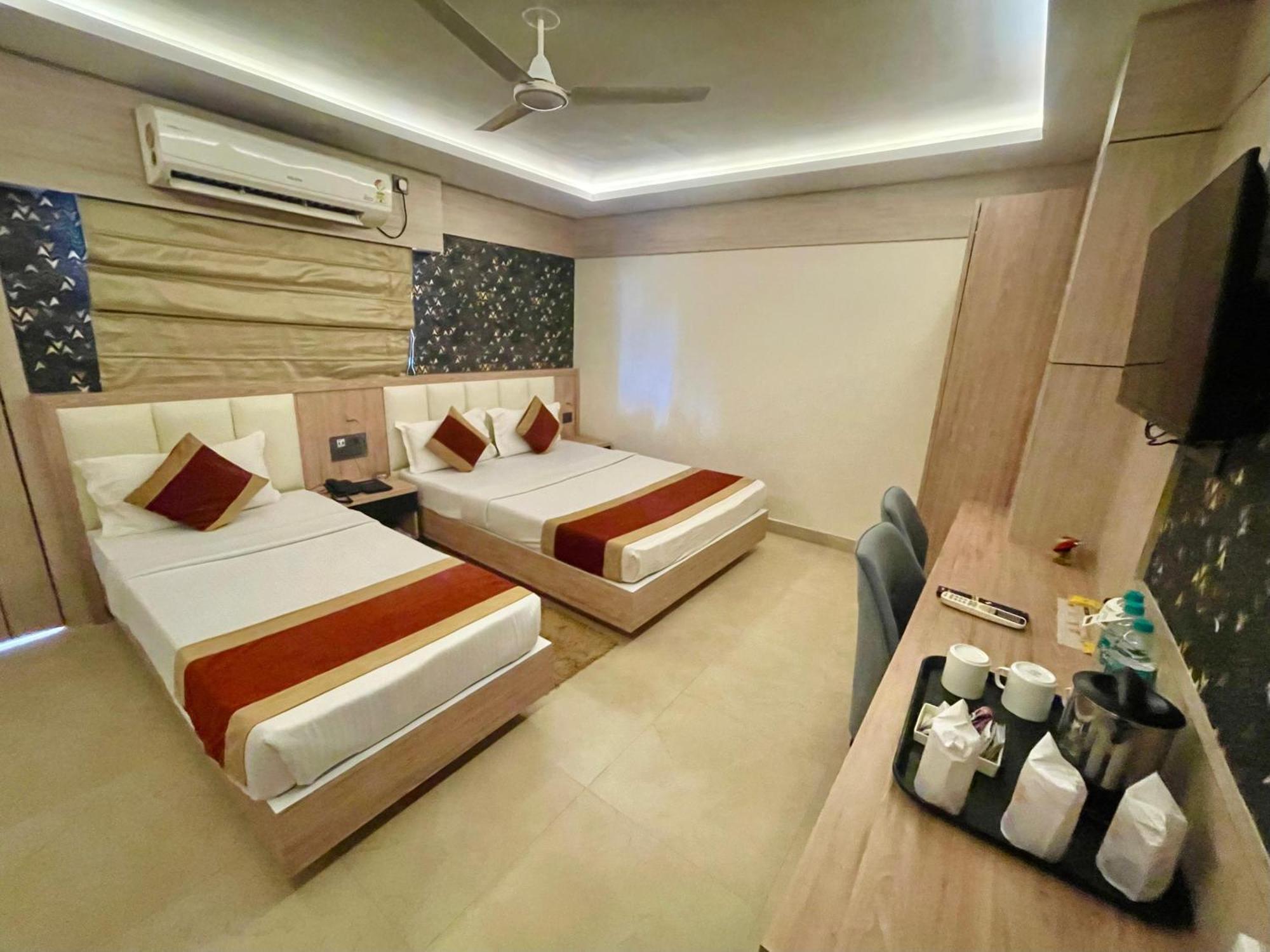 Hotel Royal Bengal بولبور المظهر الخارجي الصورة
