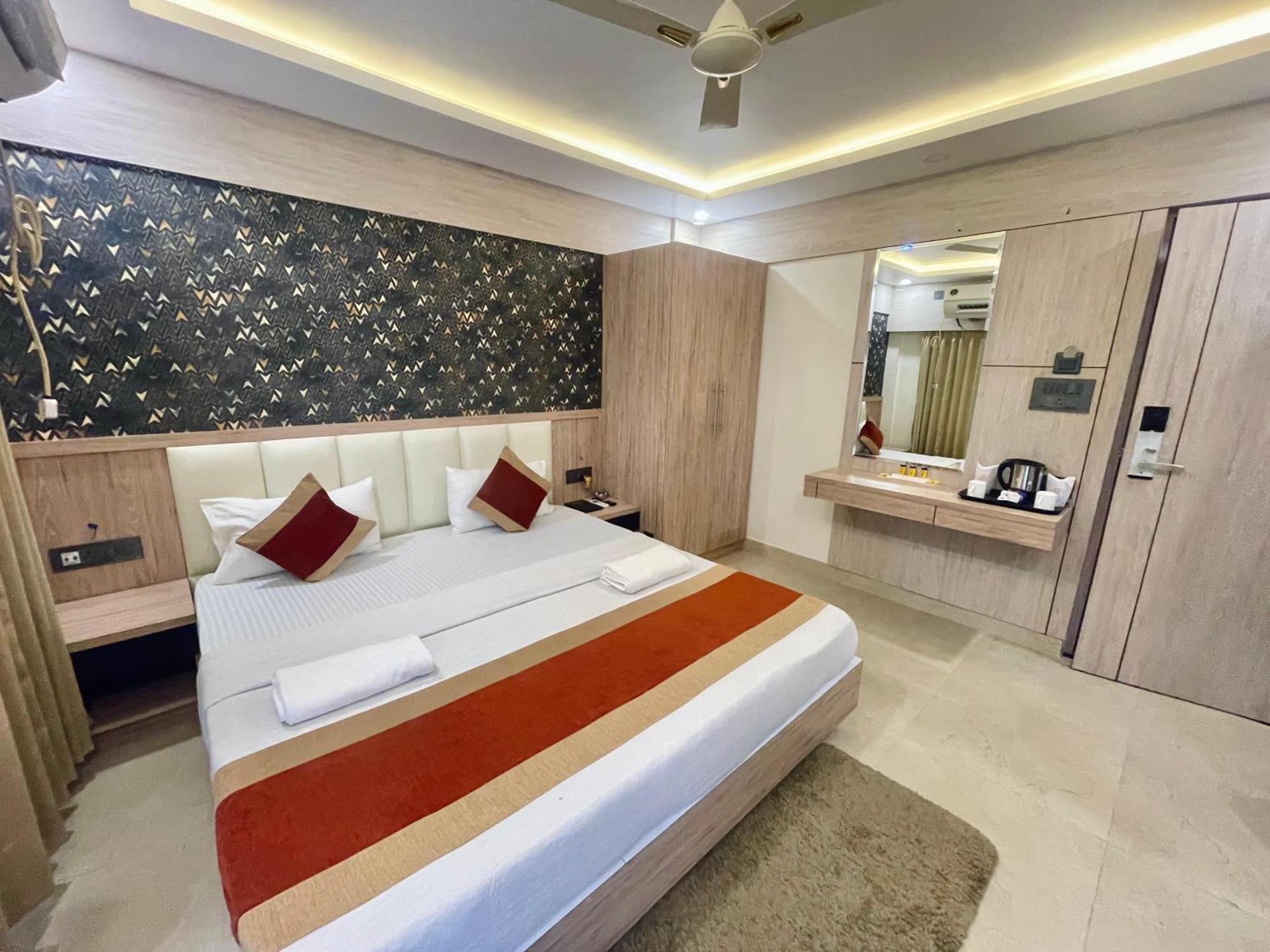 Hotel Royal Bengal بولبور المظهر الخارجي الصورة
