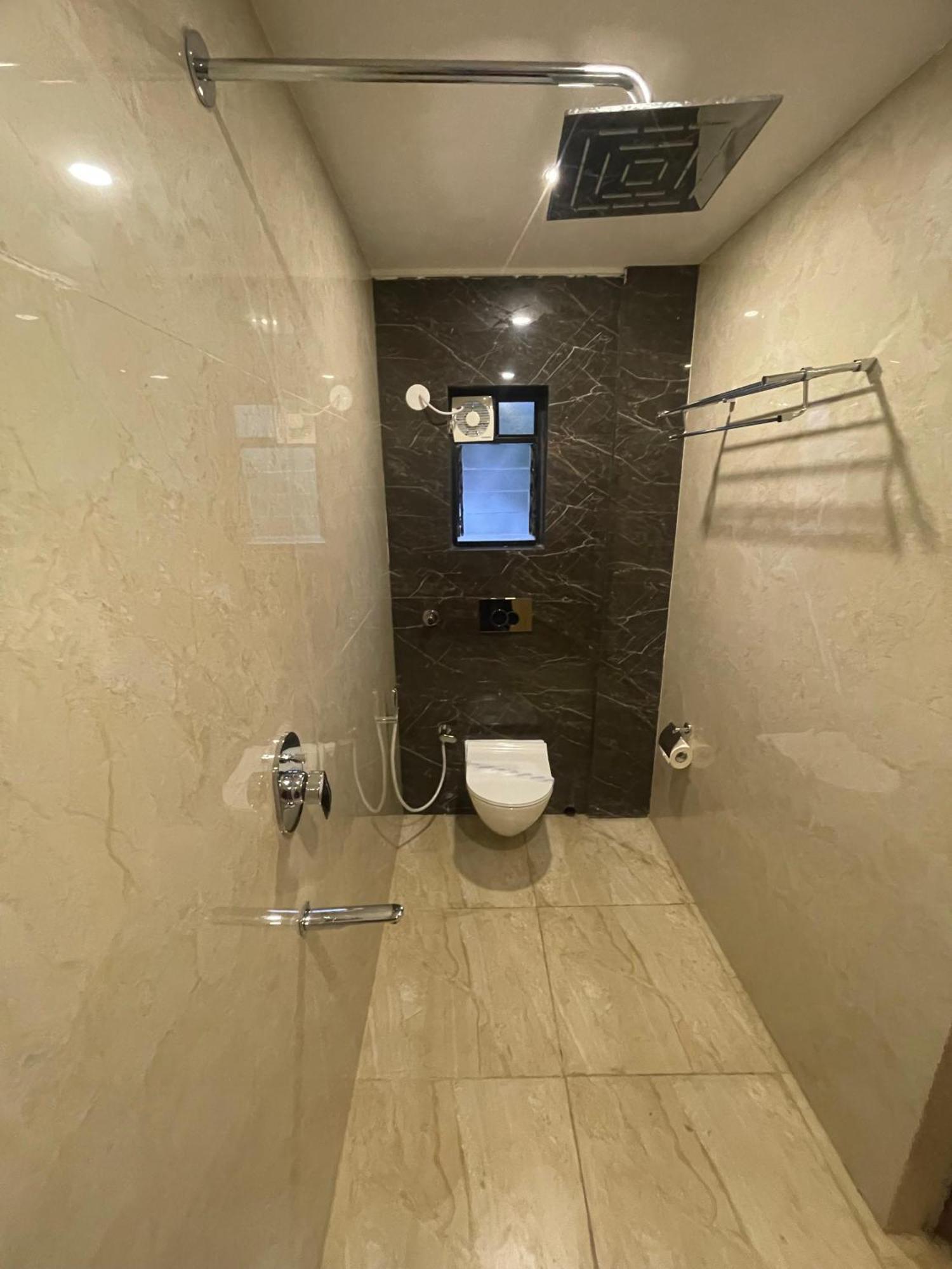 Hotel Royal Bengal بولبور المظهر الخارجي الصورة